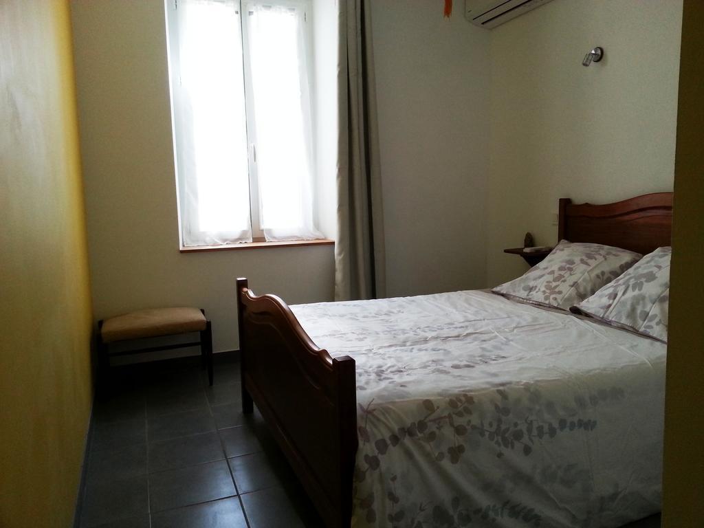 Bed and Breakfast Millot Conilhac Pokój zdjęcie